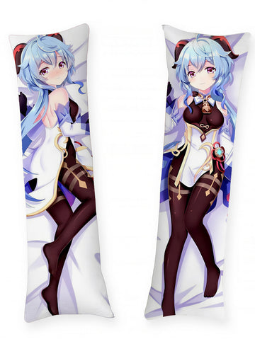 Bedårande Ganyu Dakimakura