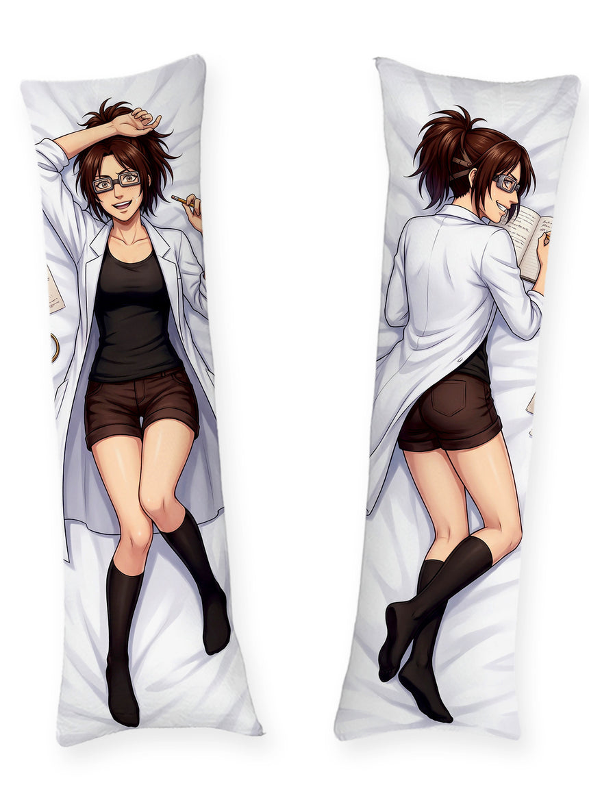 Hange Zoe Labbrock och Linne Dakimakura
