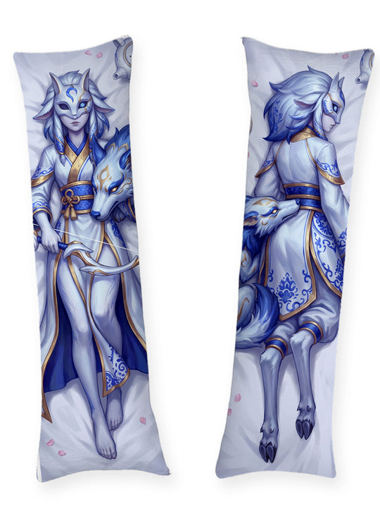 Kindred Porcelain Hunter och Hound Dakimakura