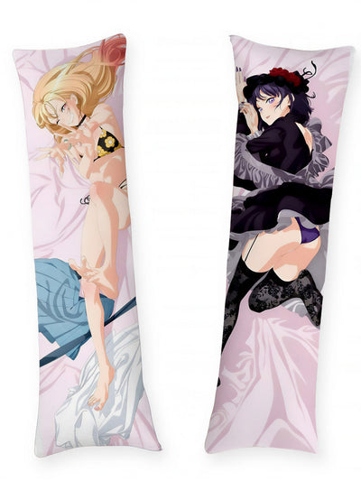Marin och Kuroe Dakimakura