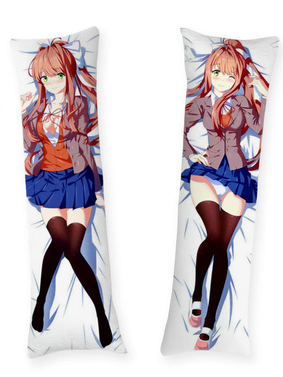 Monika från Doki Doki Dakimakura