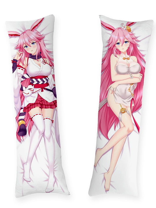 Yae Sakura Helgedomsprästinna Dakimakura